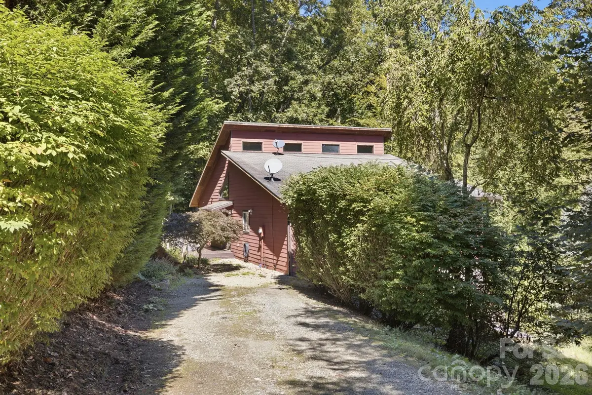 621 Trout Cove Road, Waynesville, NC 28785 - #1