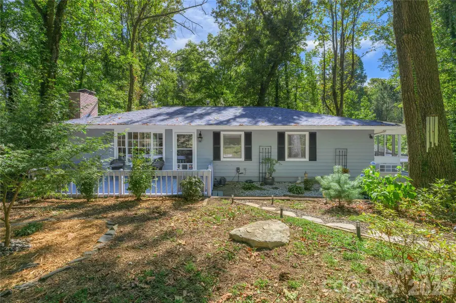 19 Springwood Drive, Asheville, NC 28805 - #2