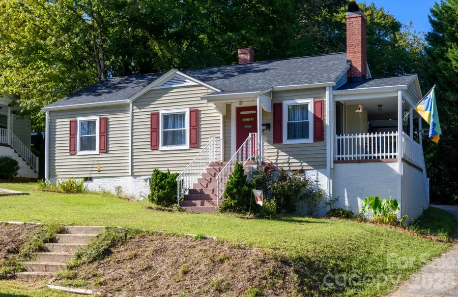 1068 14th Avenue, Hickory, NC 28601 - #2
