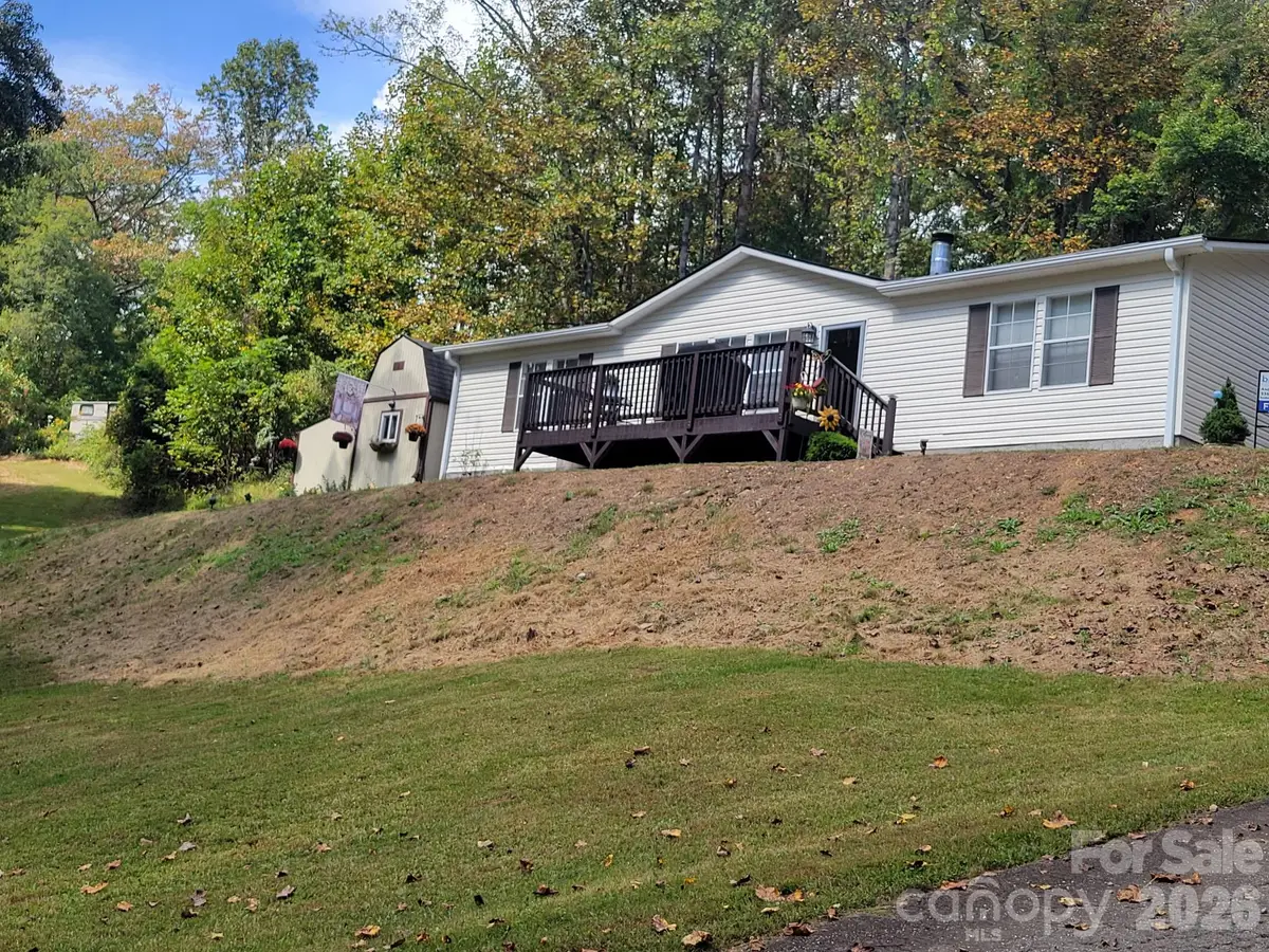 183 Gobbler Circle, Horse Shoe, NC 28742 - #1