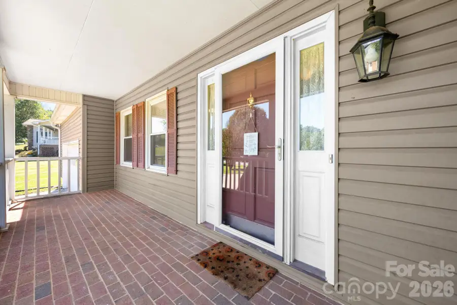 3675 10th Street None, Hickory, NC 28601 - #3