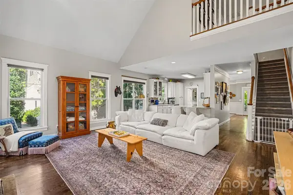 5809 Mantario Drive, Charlotte, NC 28269