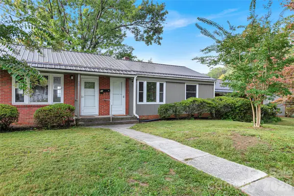 52 Elm Bend Road, Brevard, NC 28712
