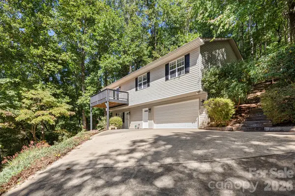 39 Mountain Site Lane, Asheville, NC 28803