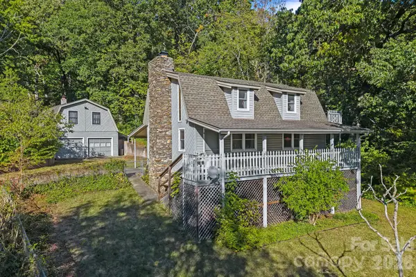 88 Bull Mountain Road, Asheville, NC 28805