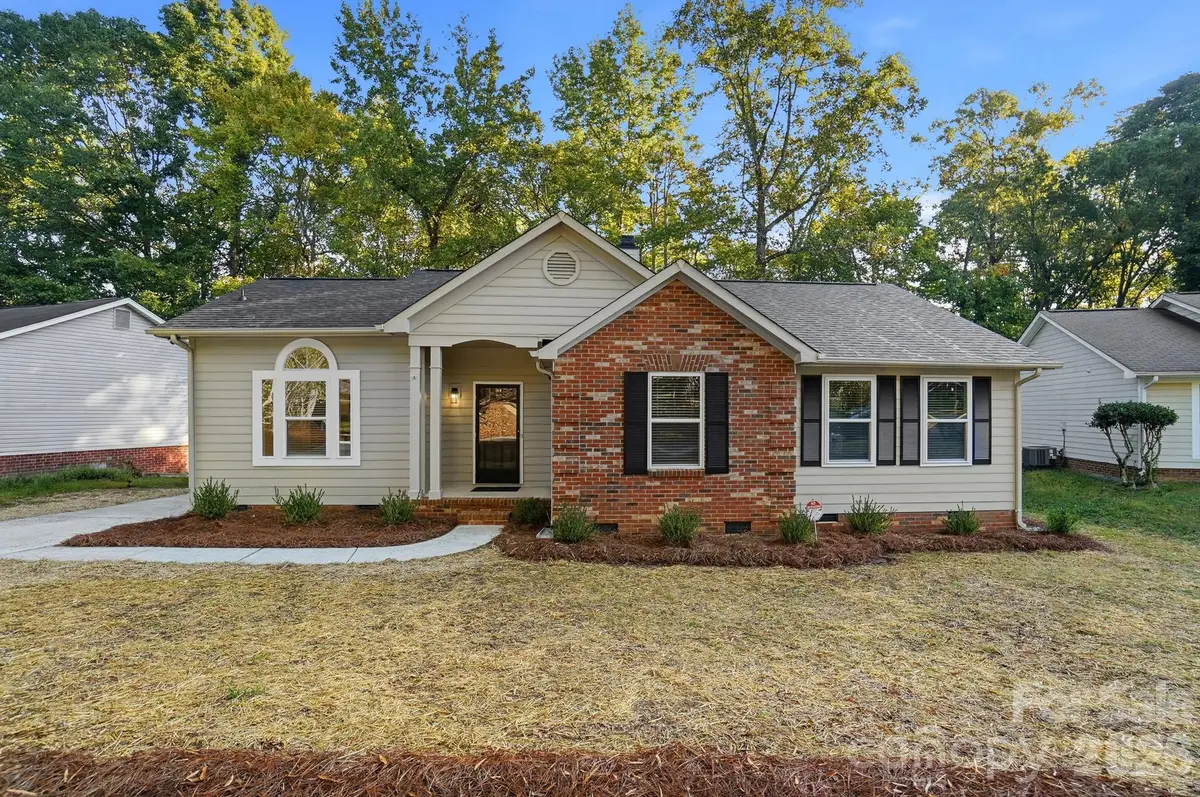 6044 Acadian Woods Drive, Charlotte, NC 28227 - #1