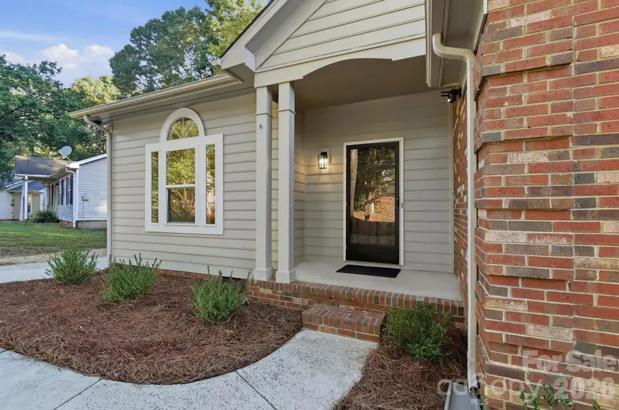 6044 Acadian Woods Drive, Charlotte, NC 28227 - #3