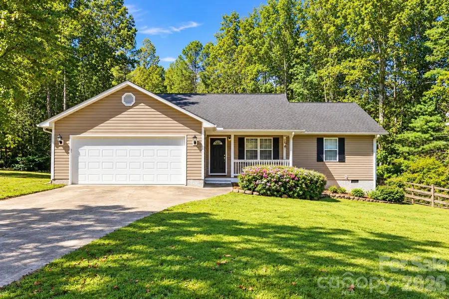 127 Chestnut Lane, Hendersonville, NC 28792 - #2