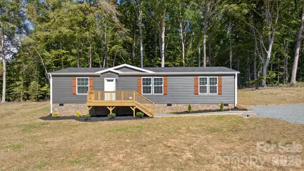 202 Christophers Court, Lexington, NC 27295