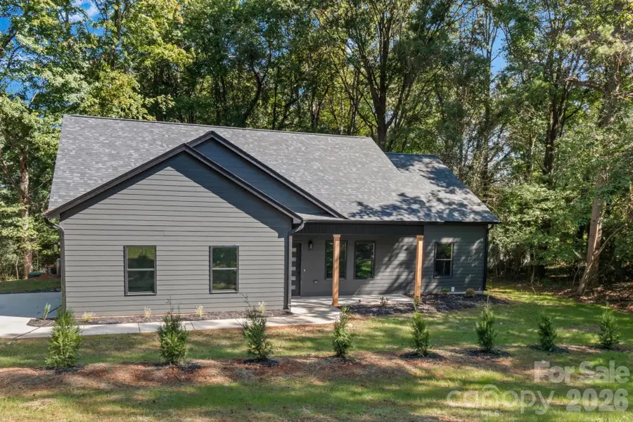 2309 Frederick Drive, Winston Salem, NC 27103 - #2