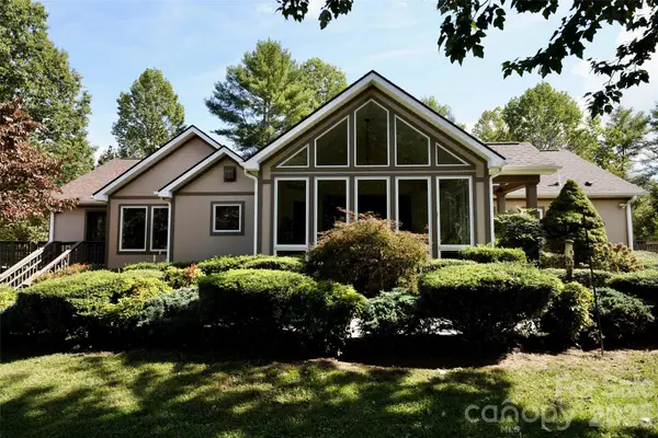 525 Silent Acres Road, Waynesville, NC 28785