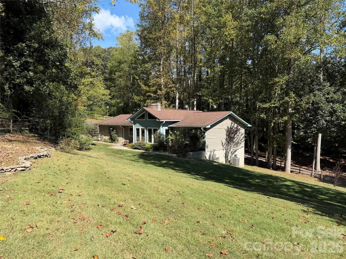 14 Cambridge Drive, Candler, NC 28715 - #1