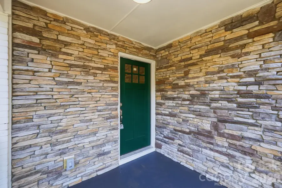 3228 Barfield Drive, Charlotte, NC 28217 - #3