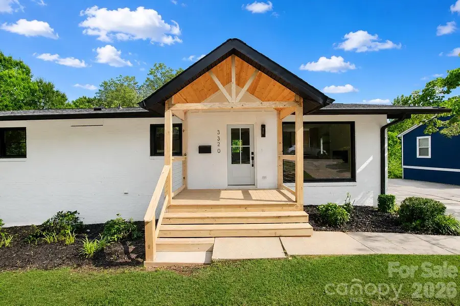3320 Winterfield Place, Charlotte, NC 28205 - #2