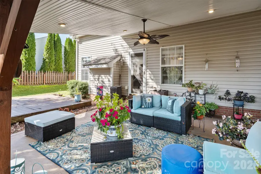 1969 8th Street Lane Se, Hickory, NC 28602 - #3