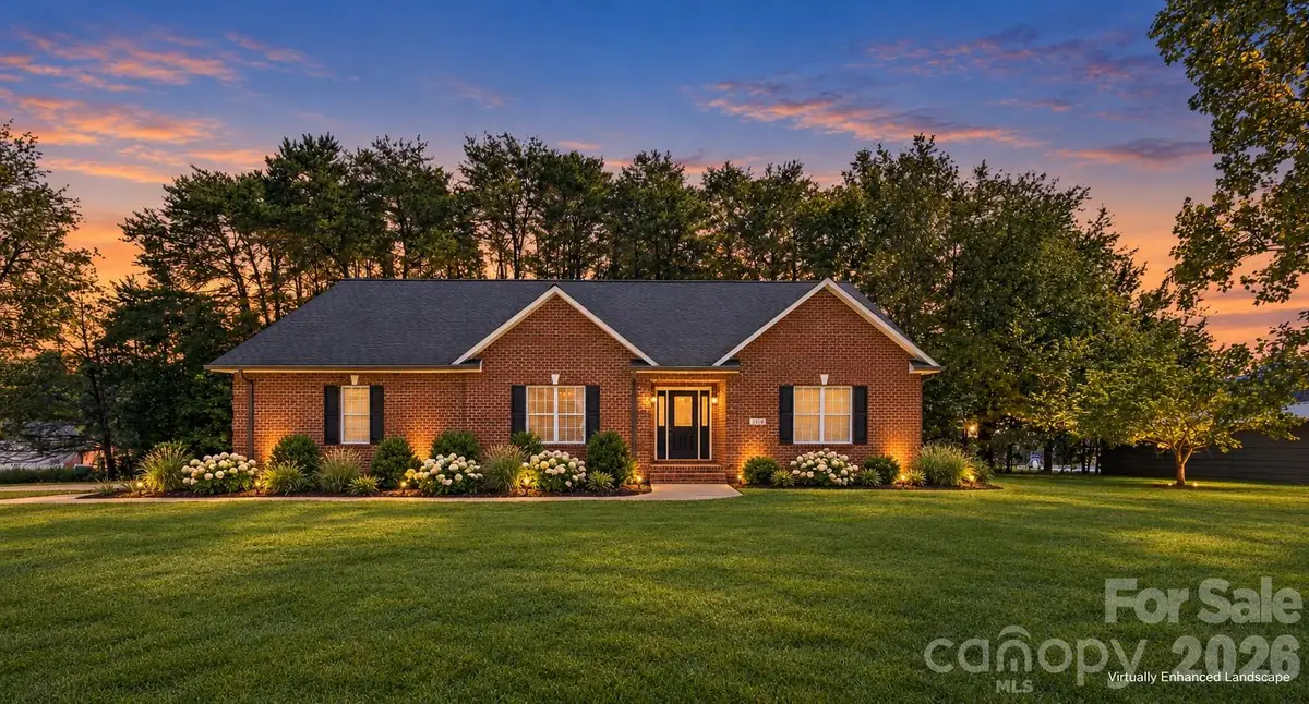 3656 Woodgreen Drive, Lincolnton, NC 28092 - #1