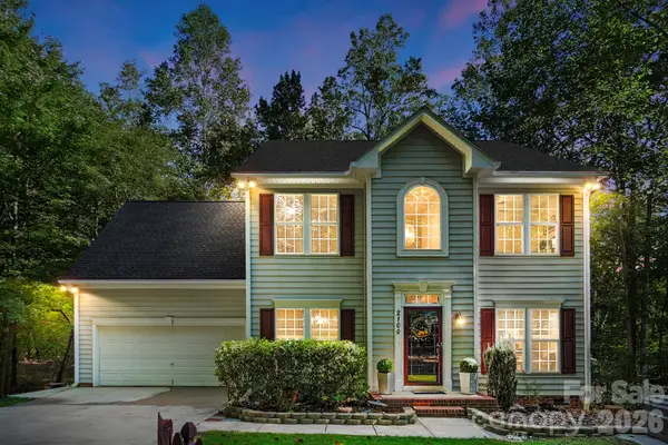 2100 Pineapple Court, Matthews, NC 28105