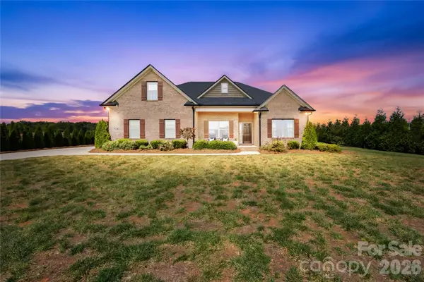 2107 Parrothead Drive, Monroe, NC 28110