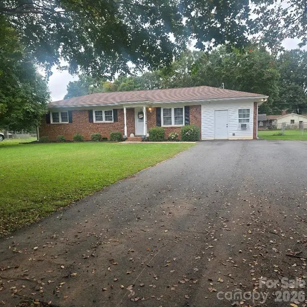 160 E Chamblee Drive, Salisbury, NC 28147