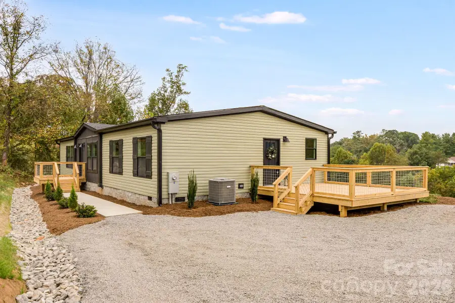 823 Jupiter Road, Weaverville, NC 28787 - #2