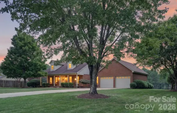 171 Pleasant Drive, Statesville, NC 28677