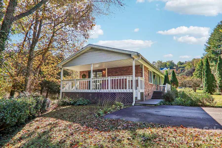 96 Rhinehart Street, Waynesville, NC 28786 - #3