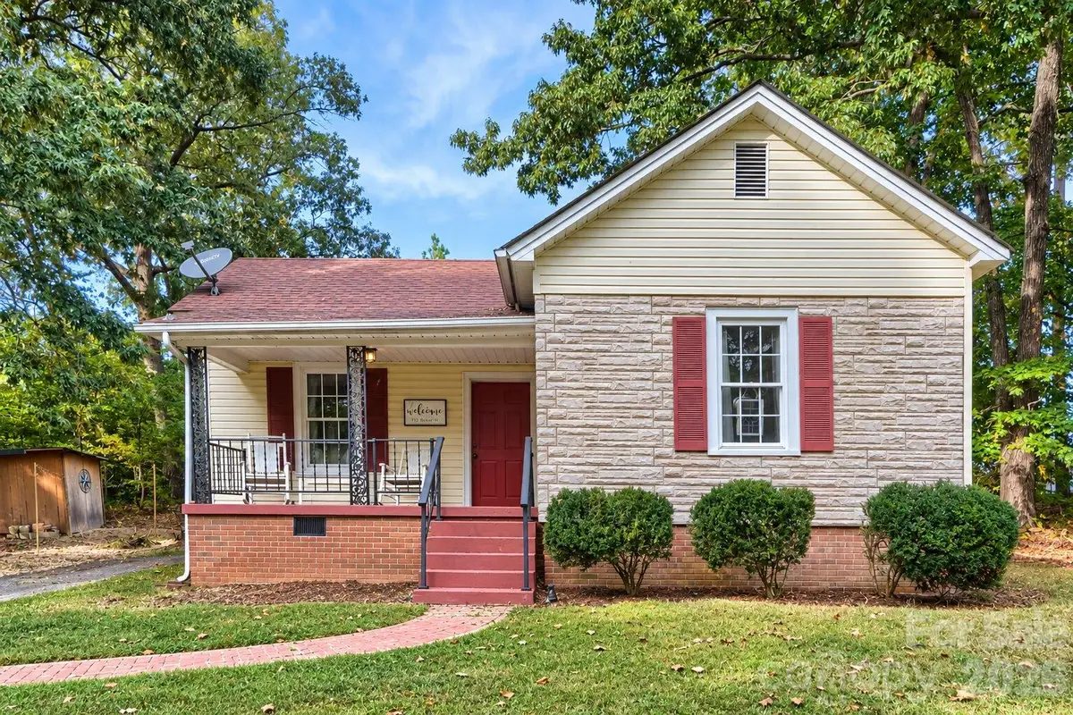 712 Baker Street, Kannapolis, NC 28081 - #1