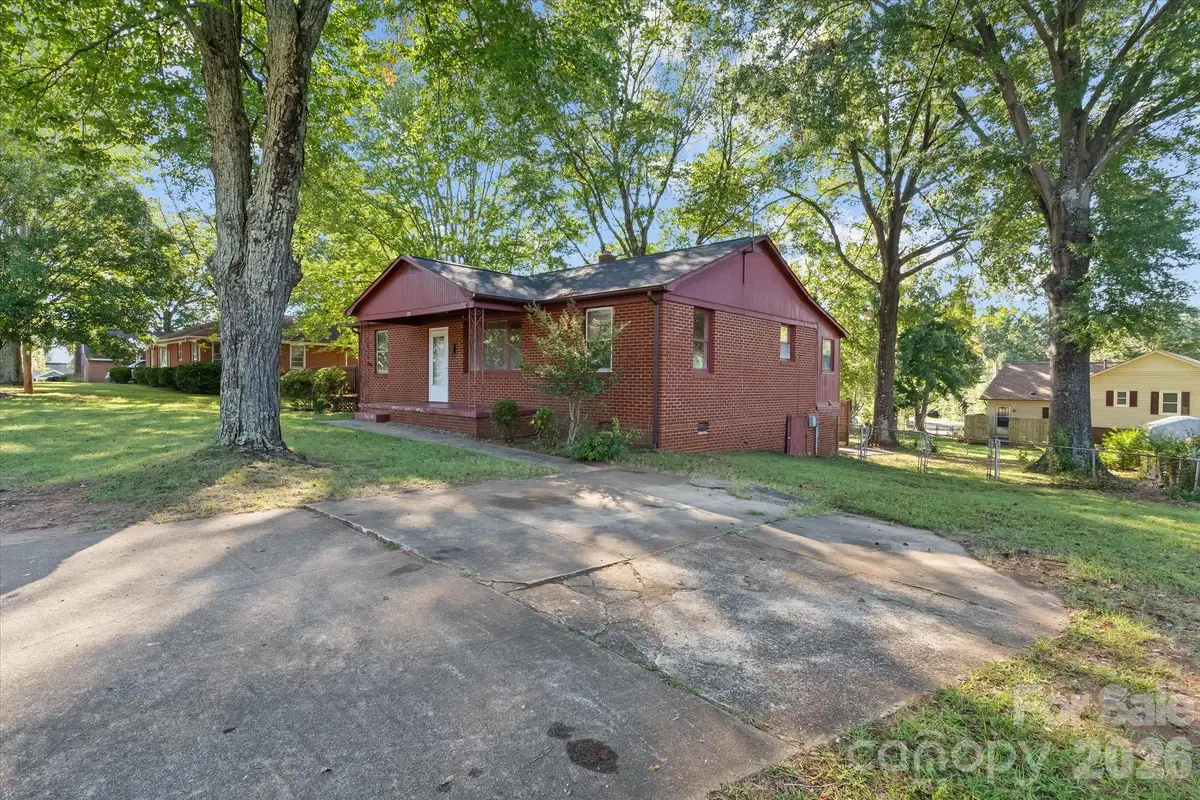 322 Hartness Road, Statesville, NC 28677 - #1