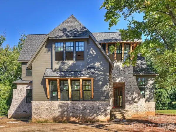 6509 Hazelton Drive, Charlotte, NC 28210
