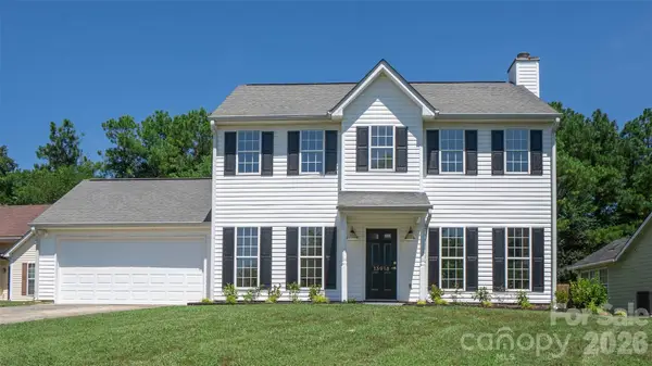 13918 Wild Heather Court, Charlotte, NC 28273