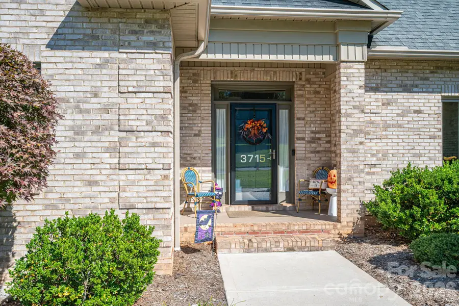 3715 Foxboro Lane Ne, Hickory, NC 28601 - #2