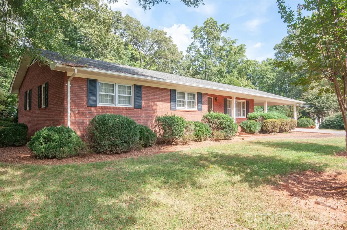 2607 Montgomery Drive, Statesville, NC 28625 - #1
