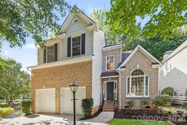 2103 Sablewood Drive, Charlotte, NC 28205