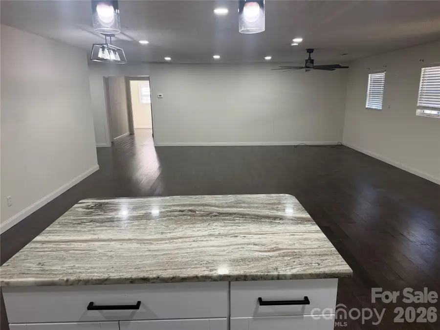104 E Clairborne Street, Blacksburg, SC 29702 - #3