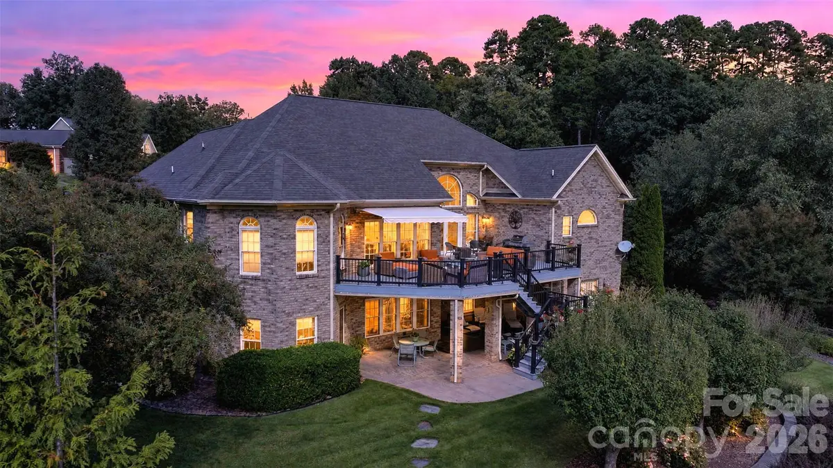 76 Divot Court, Hickory, NC 28601 - #1