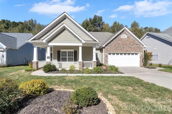 1240 Saint Johns Avenue, Matthews, NC 28104