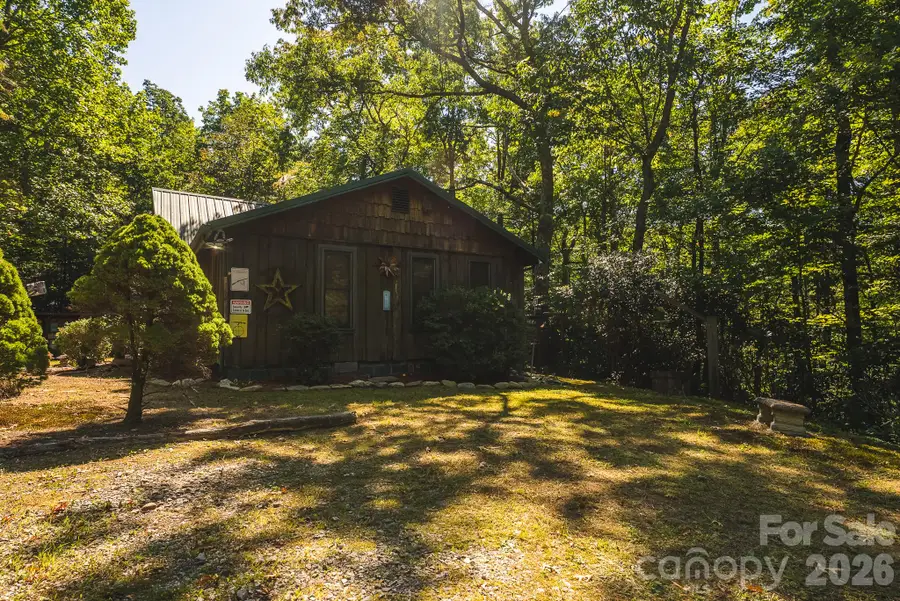 401 Shady Drive, Collettsville, NC 28611 - #3