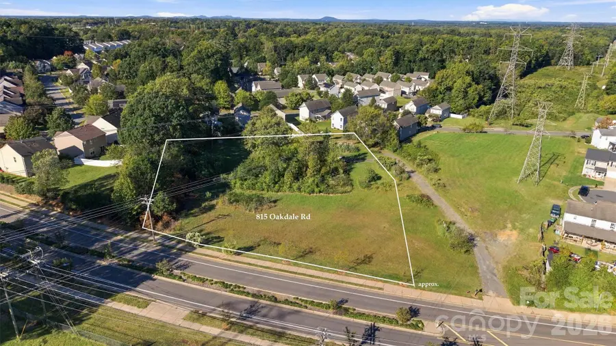 815 Oakdale Road, Charlotte, NC 28216 - #2
