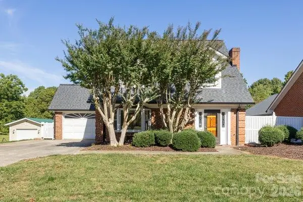 746 N Main Street #H, Mooresville, NC 28115