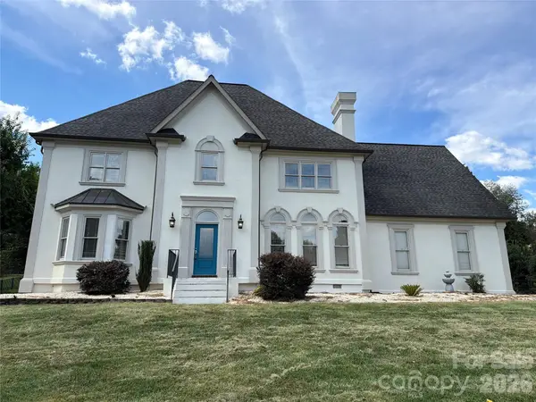 4215 3rd Street Nw, Hickory, NC 28601