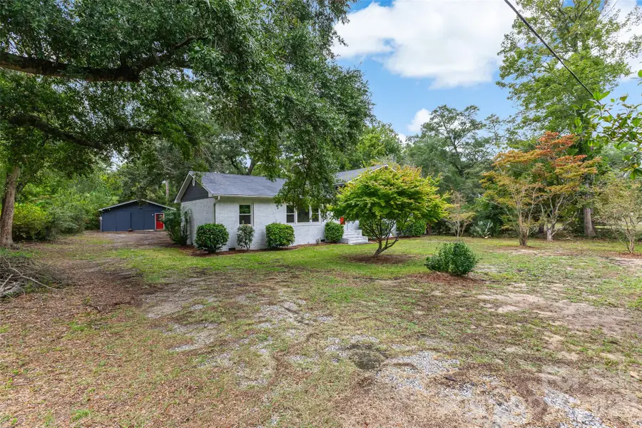 929 E Leonard Street, Southport, NC 28461 - #2