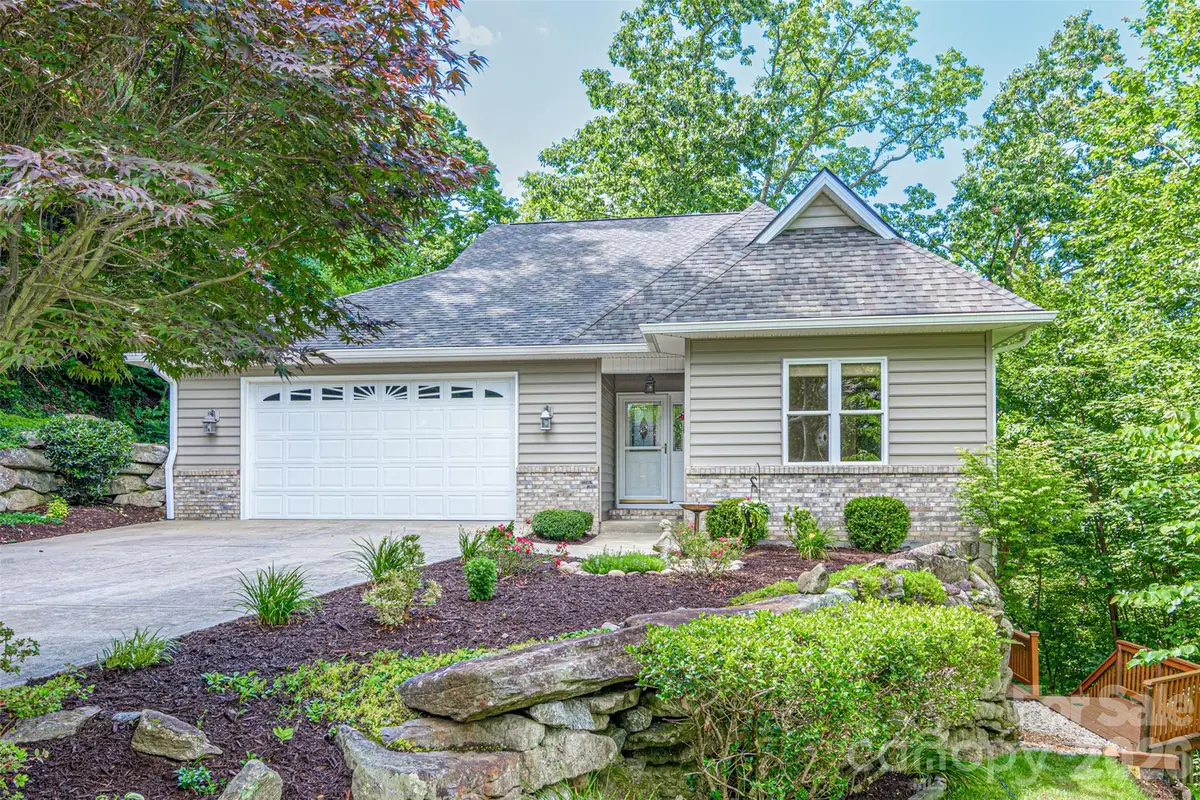 299 Carriage Summitt Way, Hendersonville, NC 28791 - #1