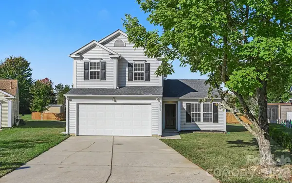 10502 Glory Meadow Court, Charlotte, NC 28278