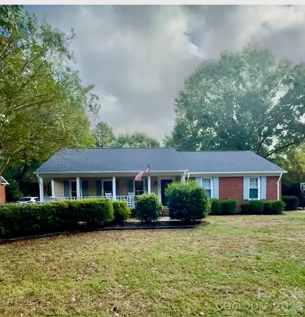 9915 Ridgemore Drive, Charlotte, NC 28277 - #2