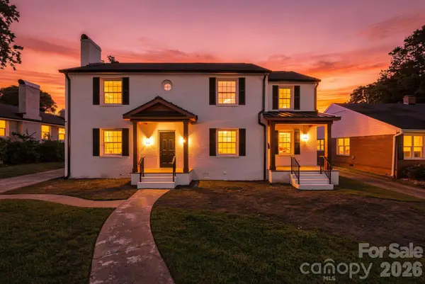 1307 S Kings Drive, Charlotte, NC 28207