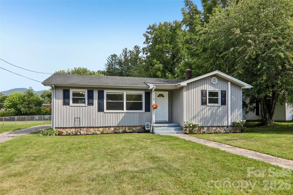 363 Killian Street, Waynesville, NC 28786 - #1