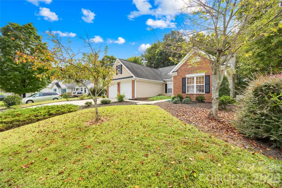 9521 Foggy Meadow Road, Charlotte, NC 28269 - #3