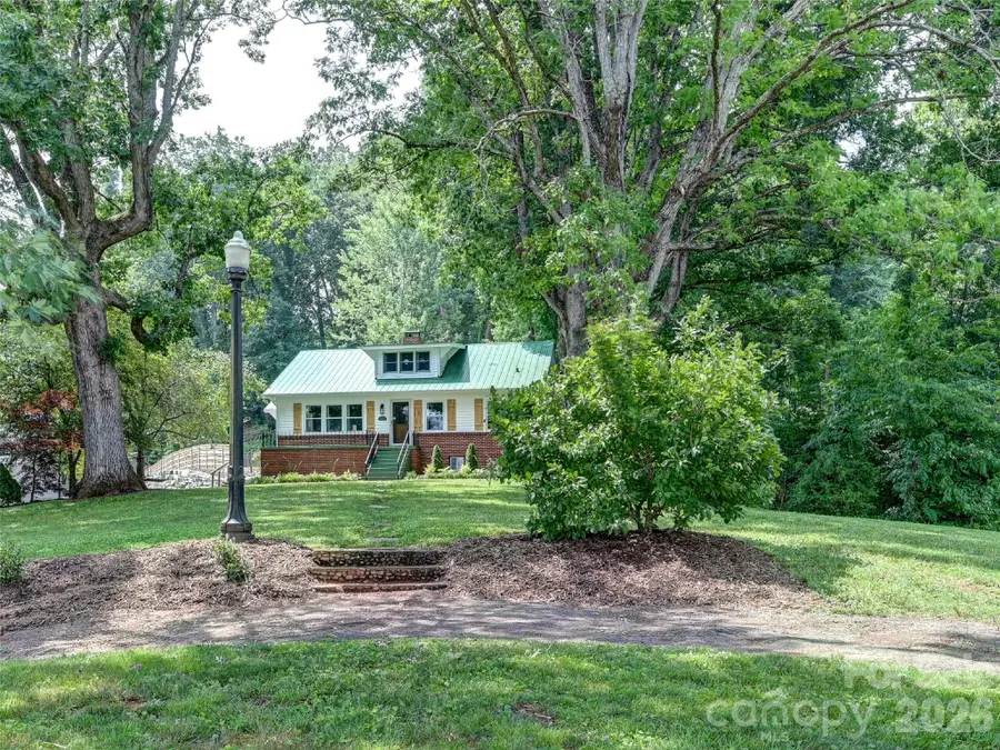 1110 Queentown Road, Canton, NC 28716 - #3