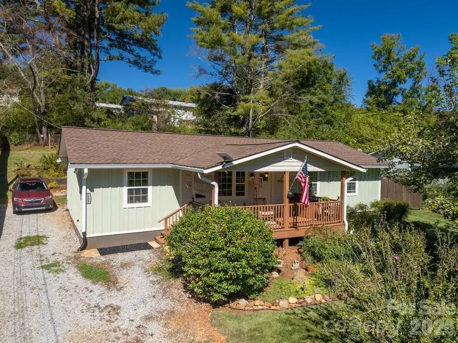 115 Rolling Hills Drive, Franklin, NC 28734 - #2