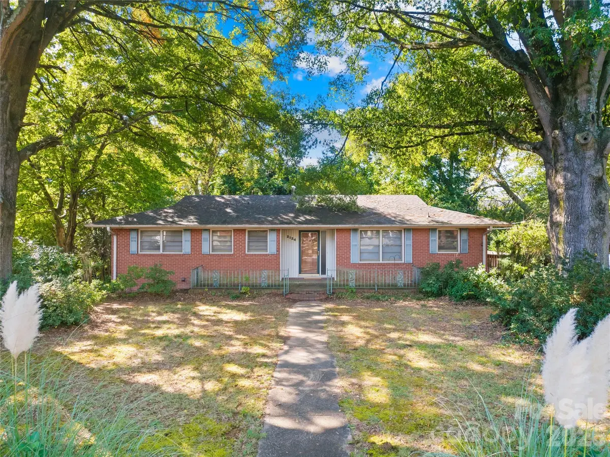 2124 Woodlawn Street, Kannapolis, NC 28083 - #1
